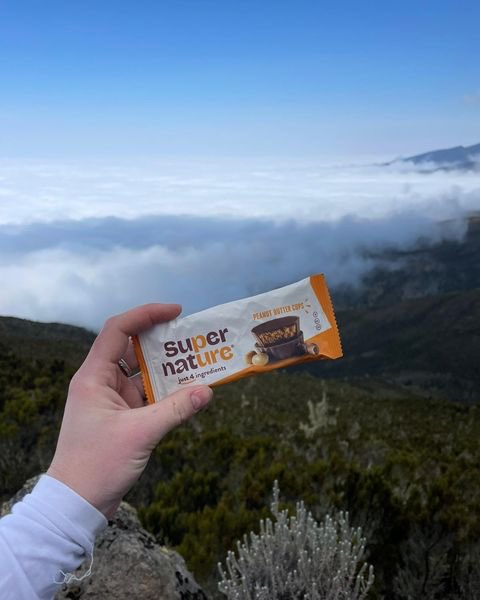 supernaturecom's tweet photo. One of us is currently offline hiking 🏔 But do not worry, our Supernature team is on top of things (pun intended), getting your #supernature snacks posted on time for you to fix yourself a snack!
https://t.co/1AvcFKlQEU
#healthychocolate #glutenfreechocolate #glutenfreesnacks https://t.co/LqZQTYcp4u