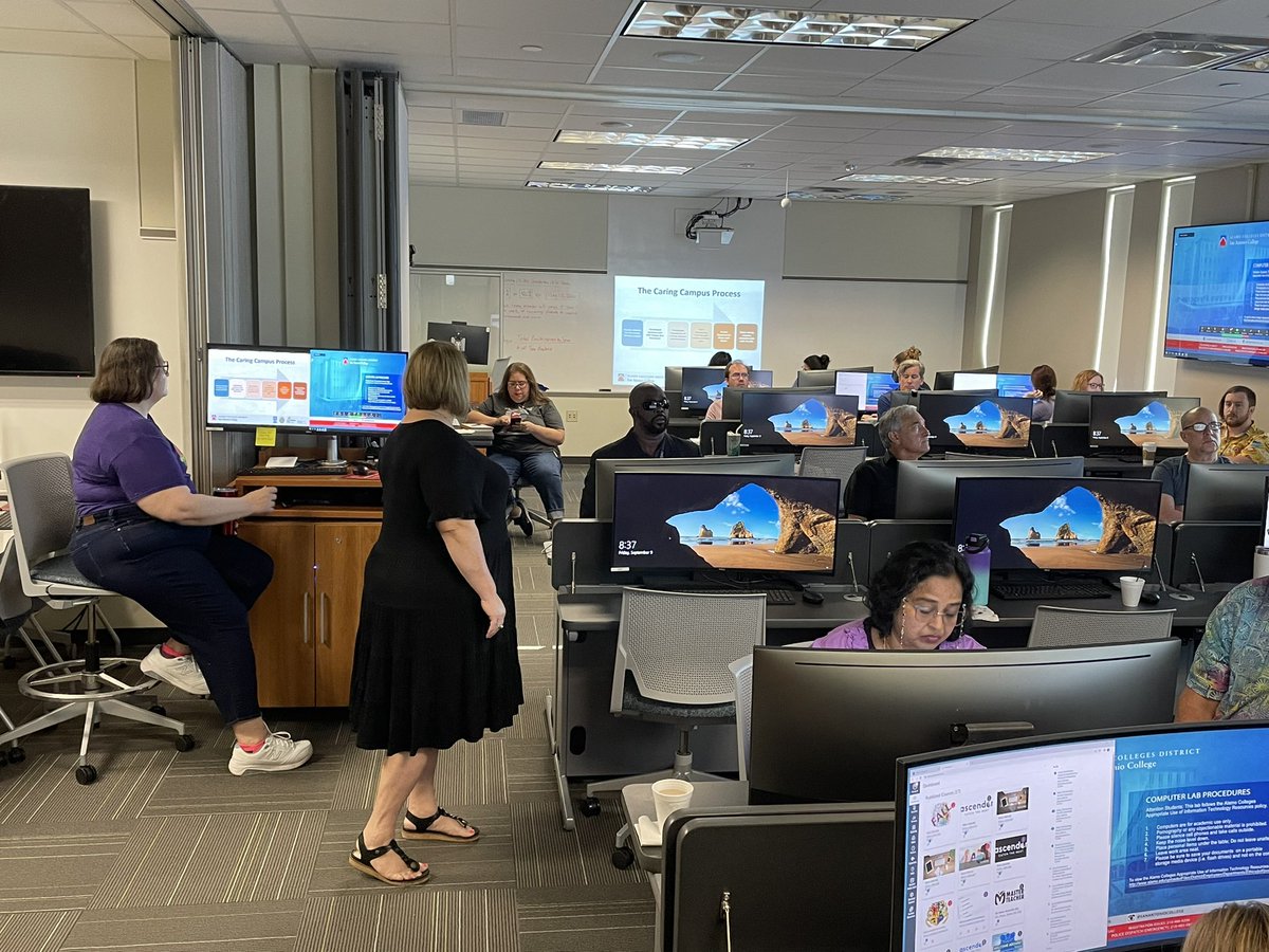 SACTeachLearn's tweet photo. Thanks Professor Ramsey and Dr. Serafine for talking to our new faculty at the Faculty Excellence Institute about our Caring Campus initiative. https://t.co/H7PZj8Q1Lb