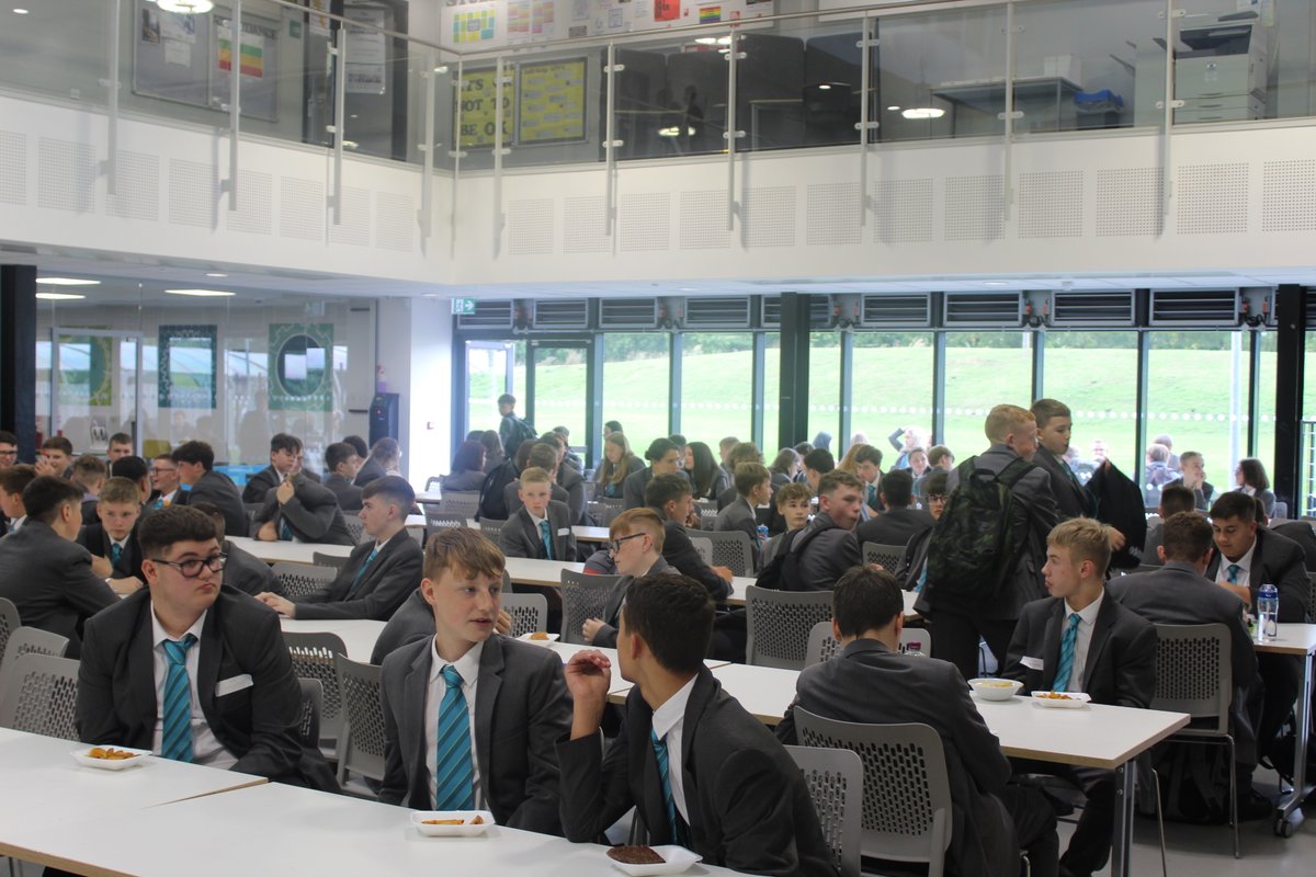 UTCSouthDurham's tweet photo. A very warm welcome to our new Year 10 and 12 students who started with us on Wednesday!
Since joining us they have been taking part in exciting induction activities which have included a treasure hunt across the building and spending the day at @ROF59Aycliffe. #ThinkUTC https://t.co/koaBXFDW1u