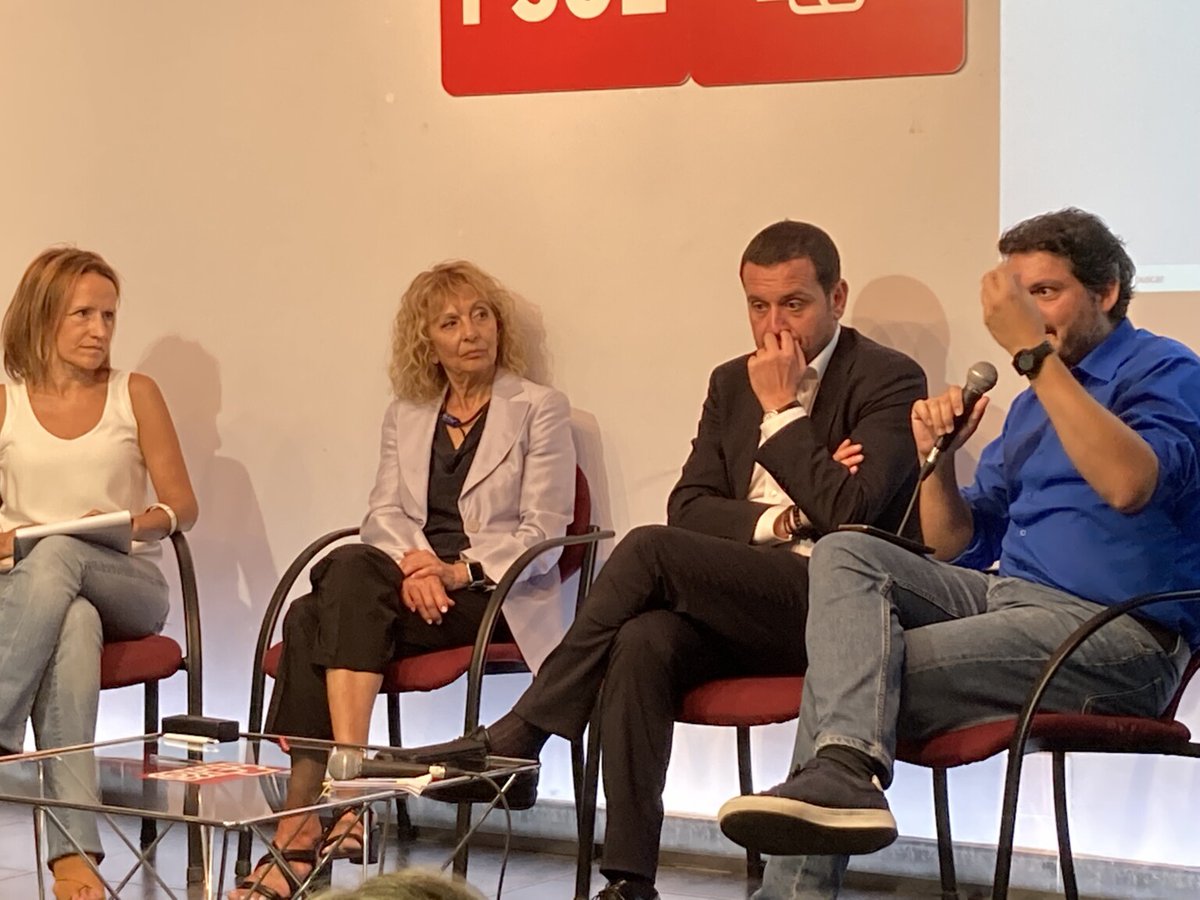 La voce d'italia (@voceditalia) on Twitter photo #ElezioniPolitiche2022
Bafile e Ricciardi (PD) incontrano gli italiani residenti a Madrid
bit.ly/3eDrQlv
<a href="/pdnetwork/">Partito Democratico 🇮🇹 🇪🇺</a> <a href="/mbafile/">Mariza Bafile</a>
<a href="/toniricciardi/">toni ricciardi</a> #ElezioniPolitiche2022
Bafile e Ricciardi (PD) incontrano gli italiani residenti a Madrid
bit.ly/3eDrQlv
<a href="/pdnetwork/">Partito Democratico 🇮🇹 🇪🇺</a> <a href="/mbafile/">Mariza Bafile</a>
<a href="/toniricciardi/">toni ricciardi</a>