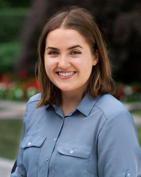 CRCfordham's tweet photo. We're thrilled to announce @AnnaNowalk '23 @FordhamNYC as a 2022-2023 Duffy Fellow. Nowalk will report on how American Catholics have responded to the labor movement amid the ongoing COVID-19 pandemic via an original podcast. Stay tuned! https://t.co/sJA8iPHzJ3