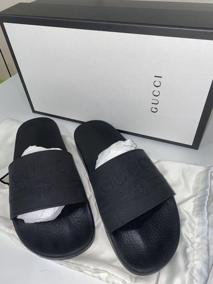 xokarriina's tweet photo. Selling GUCCI slides - men size 11

BRAND NEW** Never been worn Mens Size 11 !
Comes with box, dustbag and photocopy receipt!! 
If anything we can do $175-200 !! 
#gucci #new #Trending #TrendingNow #QueenElizabeth #2k23 https://t.co/wsObP7eujY