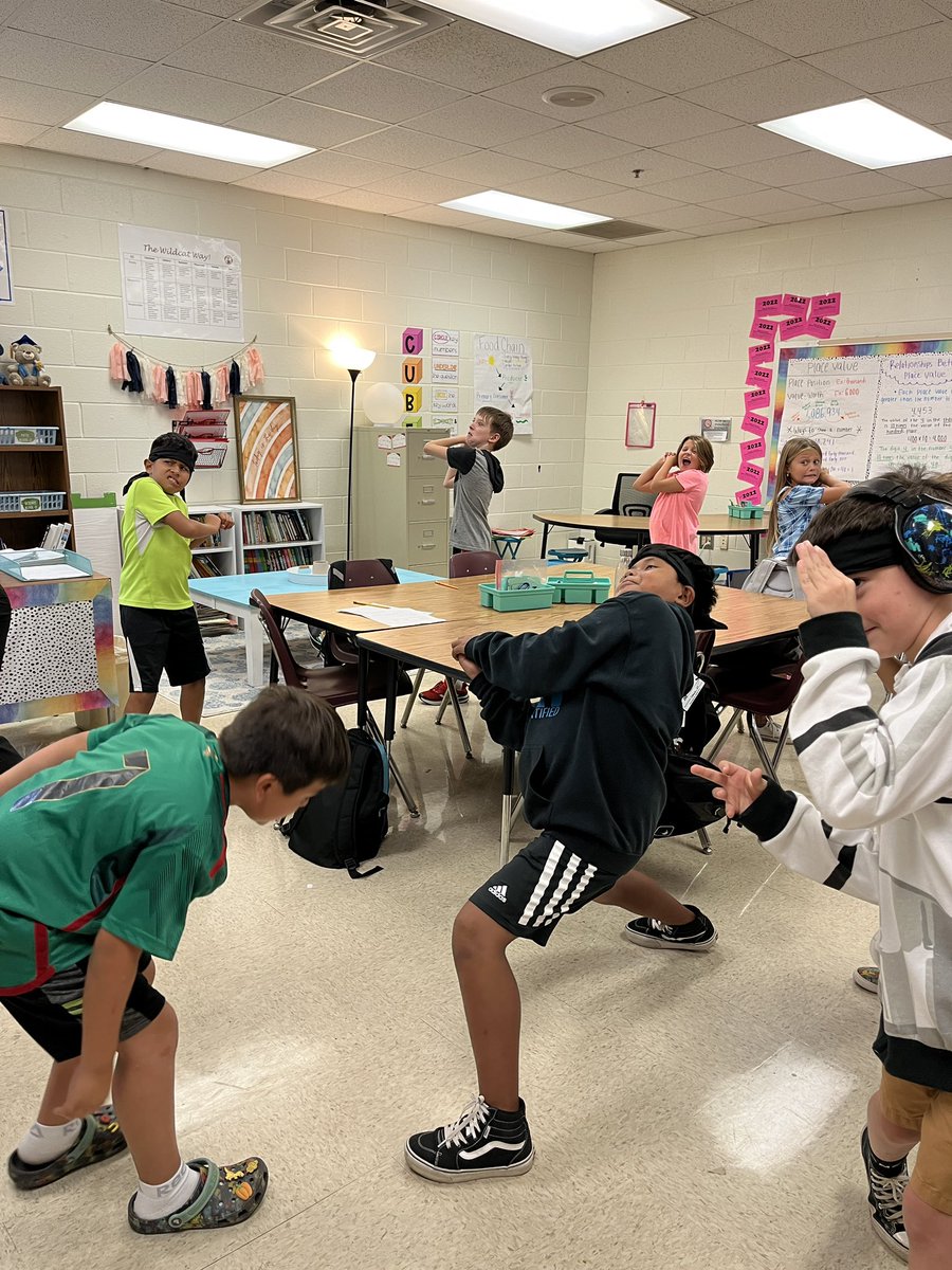 MrsJKirkley's tweet photo. Learning about Arts Integration during our Alliance Theater visits! The kids can use their theater tools—voice, body, imagination—to express their ideas! @HSpringsSTEM https://t.co/OXCucYzxxj