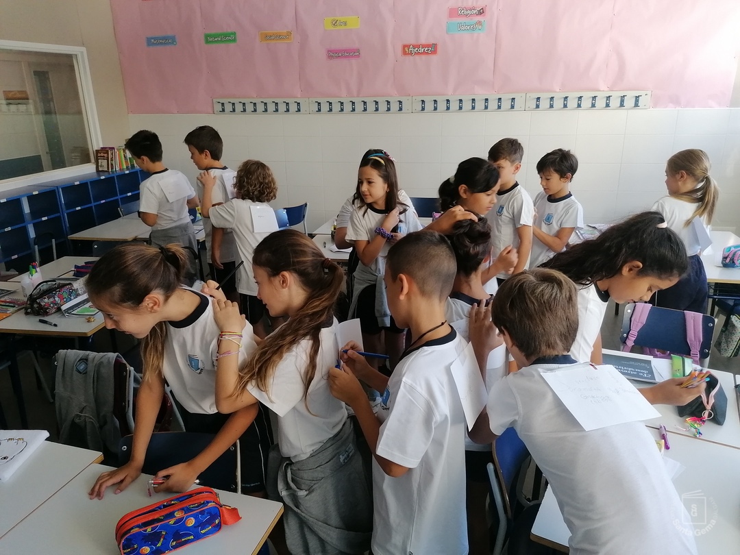 ColeSantaGema's tweet photo. En la etapa de #primaria empezamos el curso cargados de energía. Gracias a la magia de #Encanto, estamos descubriendo nuestros dones y compartiéndolos con nuestros compañeros.
¡A por el nuevo curso! 😋 https://t.co/18XqPceDdx