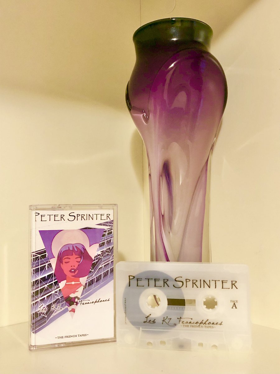 FuzzyGroundhog's tweet photo. @theelectroscape @dreamshoretapes Big thanks to @dreamshoretapes for helping me track down a copy of this lovely tape 📼… and to @theelectroscape for alerting me to its’ existence!🙏🏻

I hear wonderful, vaporous suggestions of Depeche Mode + Sisters of Mercy floating through this album. In French, of course. 🇫🇷😍 https://t.co/ZYRxrftiWR