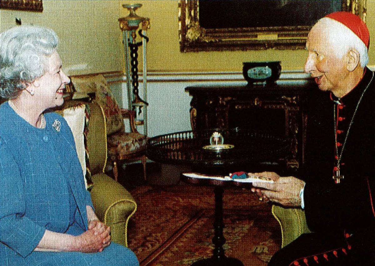 cusackandrew's tweet photo. The late Queen is said to have referred to Basil Hume as "my cardinal" and awarded him the Order of Merit in 1999. #catholicengland https://t.co/aZabnoNY0g