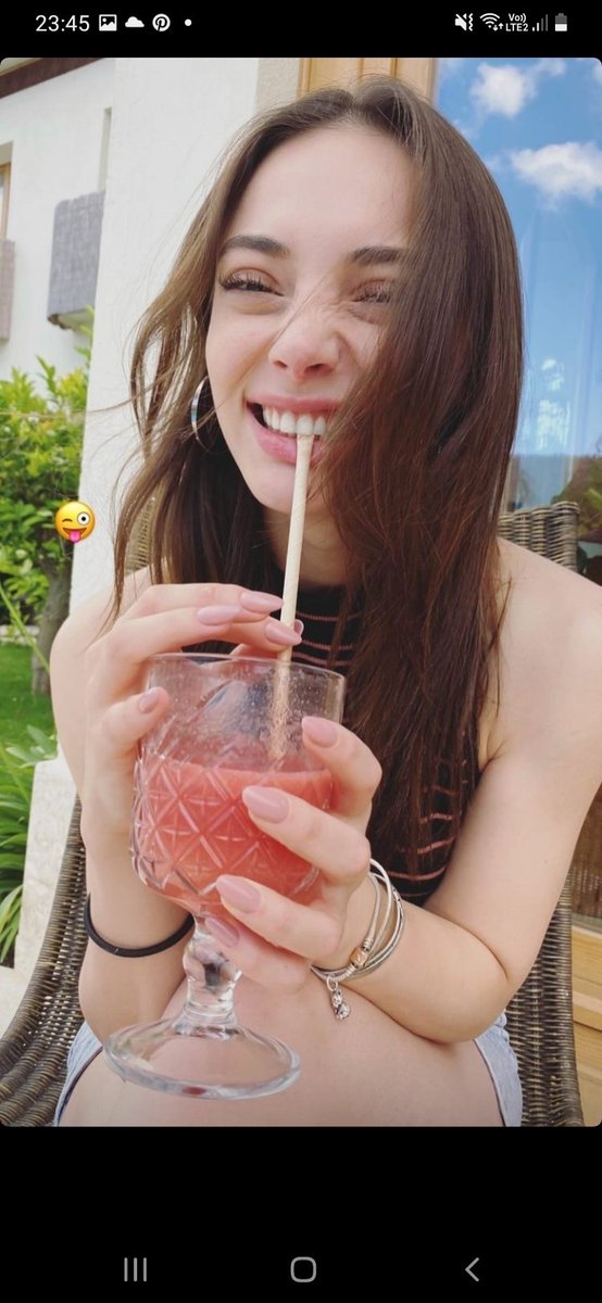 Çizgini asla bozmadın seni çok seviyoruz 
EnerjiBakanı RabiaSoytürk