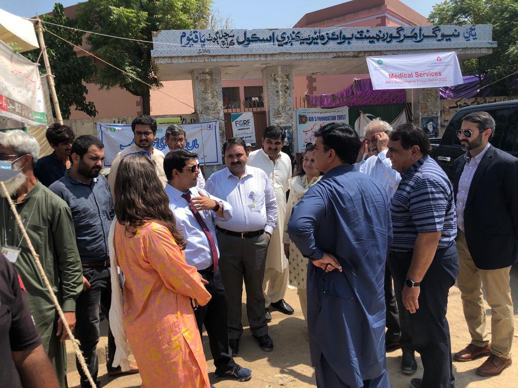 Dean <a href="/AKUGlobal/">Aga Khan University</a> <a href="/AdilHaiderMD/">Adil Haider</a>, @EocSindh Coordinator Mr. Fayyaz, National TFP <a href="/altafbosan1/">Altaf Bosan</a>, Dr. Erin from Gates Foundation, senior faculty AKU <a href="/ImtiazHilbi/">Imtiaz Hussain Hilbi</a>, <a href="/sajidsoofi/">sajid soofi</a> <a href="/FyezahJehan/">Fyezah Jehan 👩🏻‍💻🇵🇰</a> <a href="/imran_nisar/">M Imran Nisar</a> visited Sachal Goth health camps established for IDPs. <a href="/PakFightsPolio/">Pak Fights Polio</a> <a href="/nhsrcofficial/">Ministry of National Health Services, Pakistan</a>