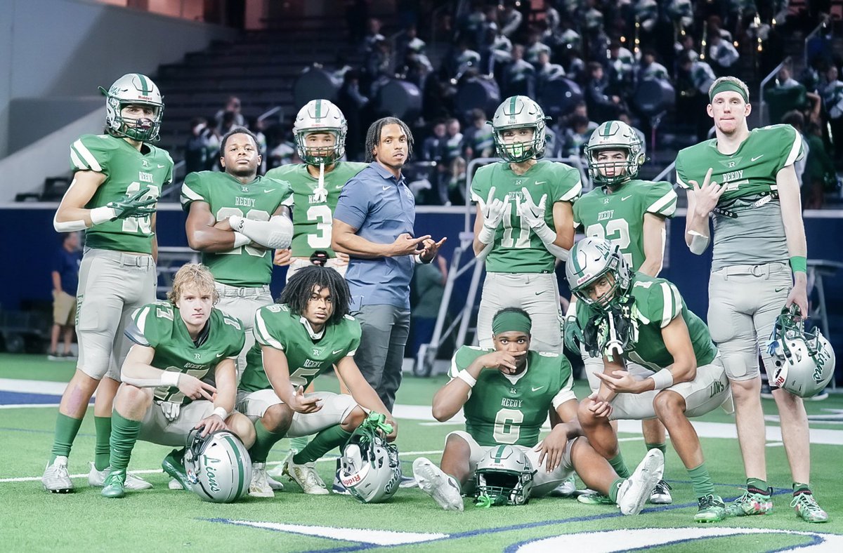Coach Hill’s crew. Let’s go. 🔥 <a href="/RHS_FBRecruits/">Reedy HS FB Recruiting</a> @thecoachhill