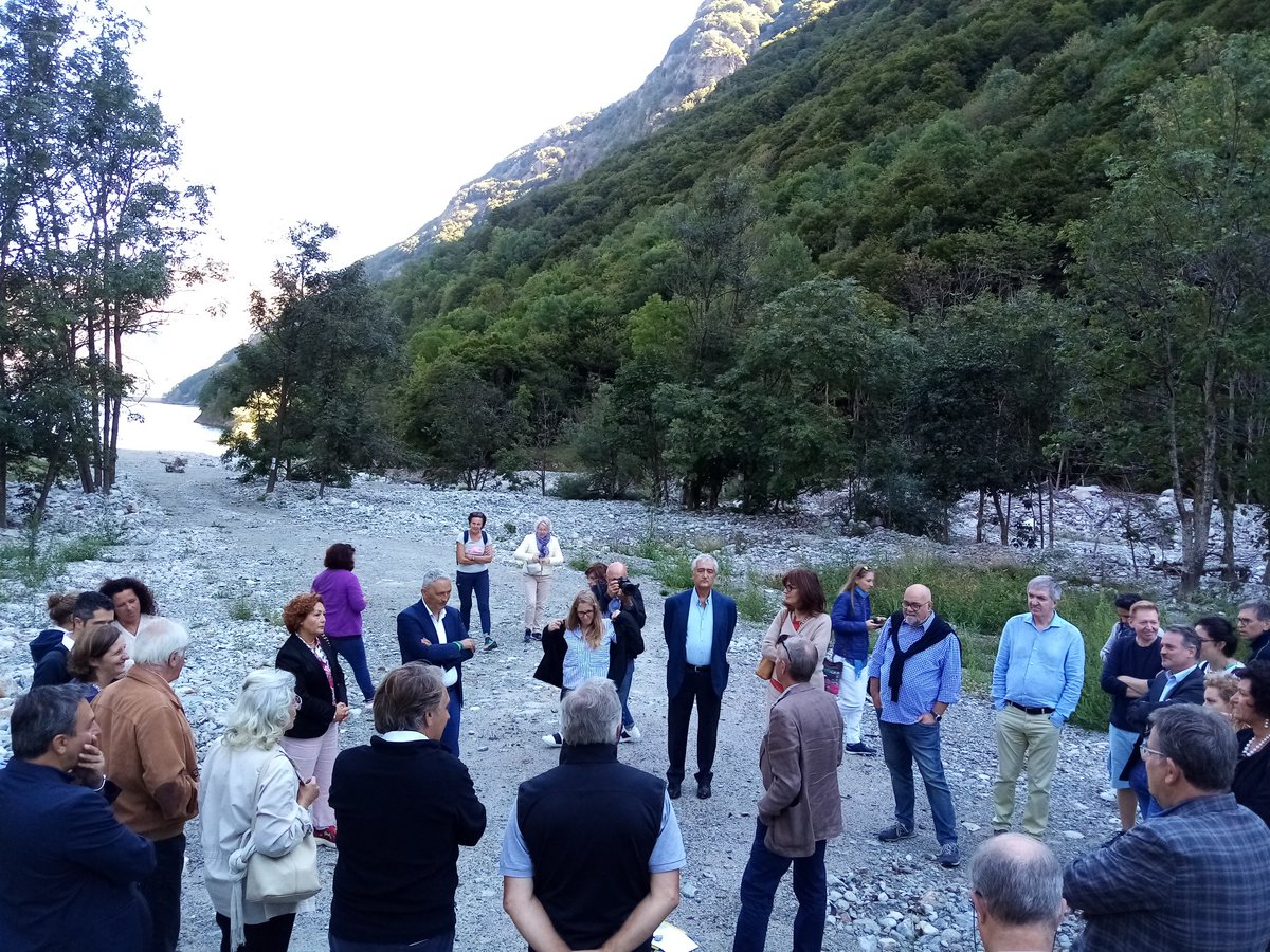 In diretta di Vernante per la chiusura dei progetti #PATRIM e #INNOV.
Visita e presentazione dei risultati.
#CamComCuneo
<a href="/Parco_Europeo/">Parc Européen Alpi Marittime - Mercantour (GECT )</a>
<a href="/MetropoleNCA/">Métropole Nice Côte d'Azur</a> 
<a href="/ParcoGessoStura/">Parco fluviale Gesso e Stura</a>
<a href="/CCIcotedazur/">CCI Nice Côte d'Azur</a>
<a href="/CCIAARIVLIG/">CCIAA RIVLIG</a>
<a href="/FiliereTourisme/">Filière Tourisme #CCI06</a>
<a href="/RegLiguria/">Regione Liguria</a>
#CARF
<a href="/ParcoAlpiLiguri/">Parco delle Alpi Liguri</a>
<a href="/AlpesMaritimes/">alpesmaritimes</a>
<a href="/InterregALCOTRA/">Interreg ALCOTRA</a>