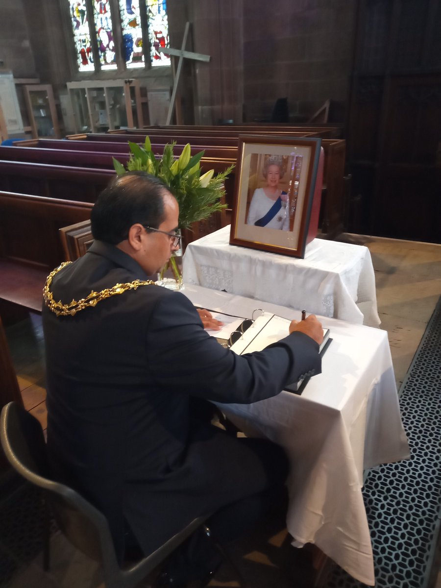 Books of Condolence are now open at Rotherham Town Hall, Riverside House, Rotherham Minster and on the Council's website.

For opening times and further information on how you can pay your respects, please see our website rotherham.gov.uk/news/article/6…