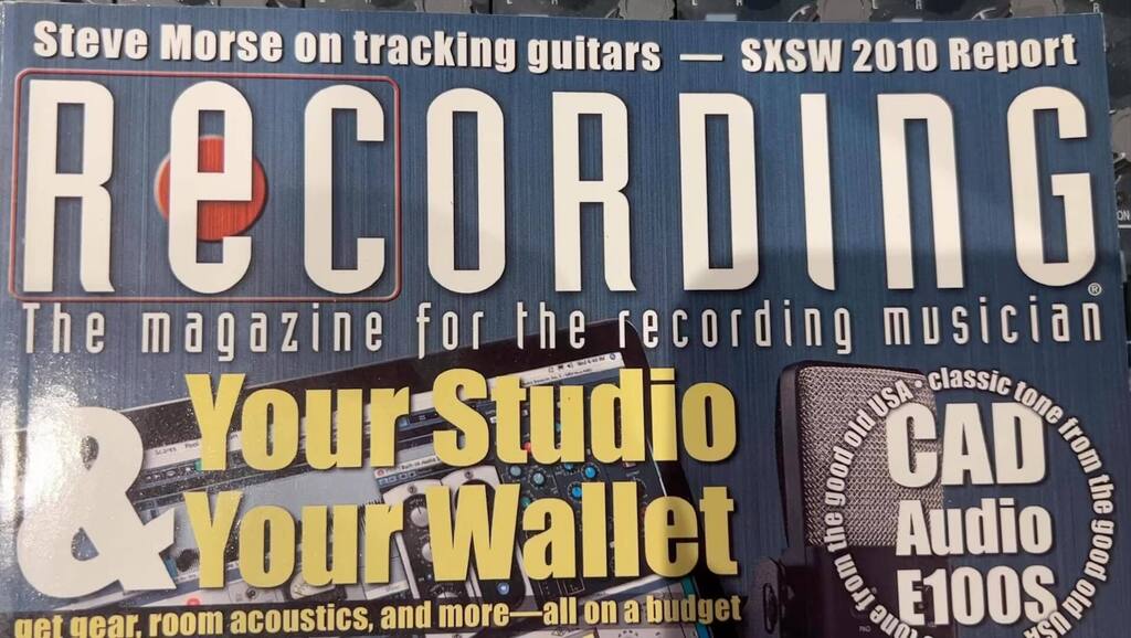MarcUrselli's tweet photo. I’ve been writing for #RecordingMagazine @recordingmagazine on and off for more than 10 years and through 3 editors in chief: my fellow Swiss #LorenzRychner, then #MikeMetlay and the current editor #PaulVnukJr @pvnukjr
This 2010 SXSW @sxsw report was one of the first things… https://t.co/cRxLv7lUTn