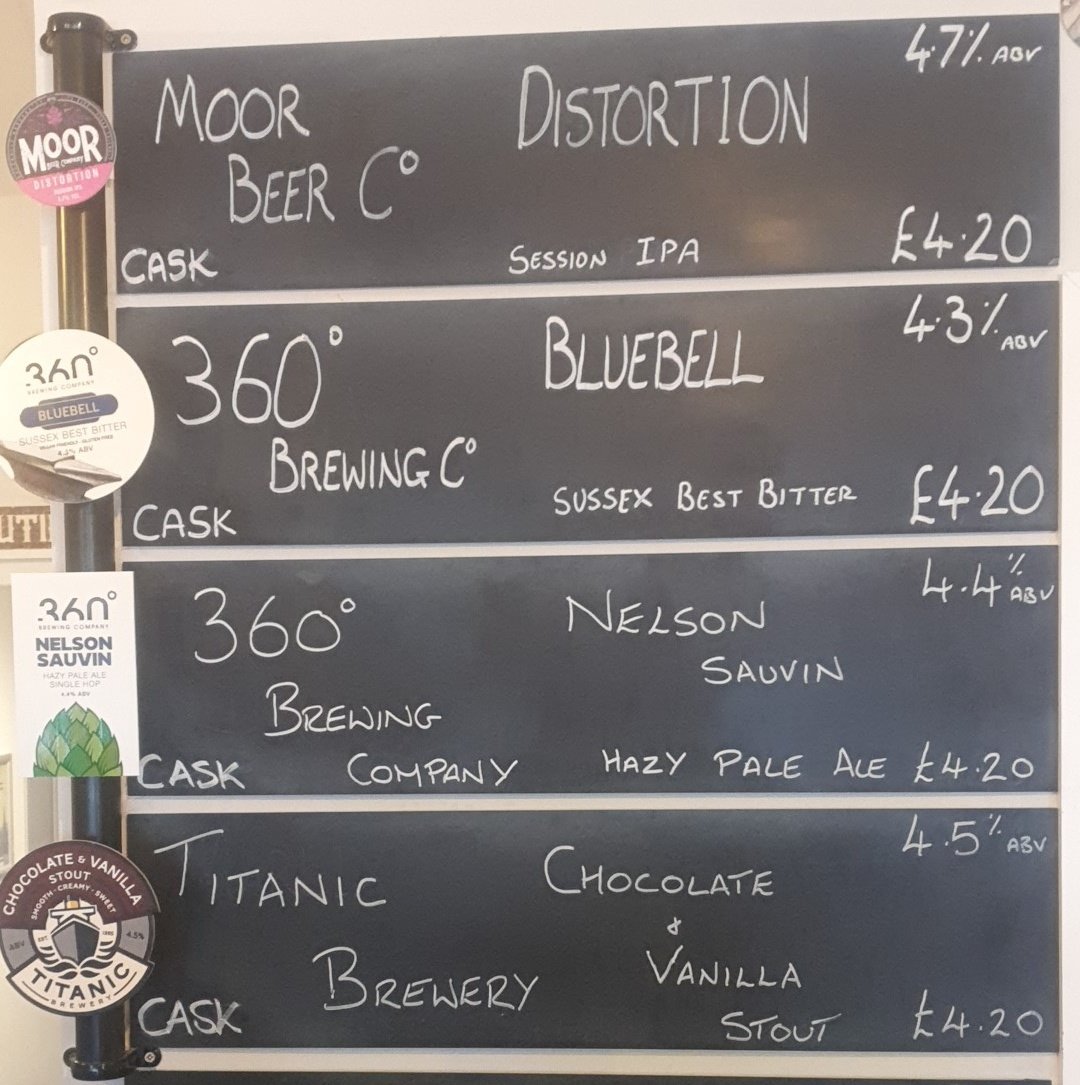 Here's the cask board for the weekend! A lovely selection of cask ales, a hazy pale and bitter from <a href="/360brewco/">360° Brewing Company</a>
A  Stout from <a href="/TitanicBrewery/">Titanic Brewery</a> 
And a IPA from <a href="/drinkmoorbeer/">Moor Beer Co.</a> 
Come down to our lovely little ale house to taste these great beers!  
#alehouse #micropub #cask #caskbeer
