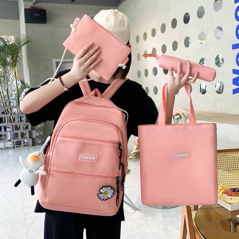 blogcamilami's tweet photo. Esse modelo que tá na promo 
Tem várias cores 🌈 🤩
https://t.co/sgMVIral40

#shopee99 #ondecomprar https://t.co/gSFn9hboDV