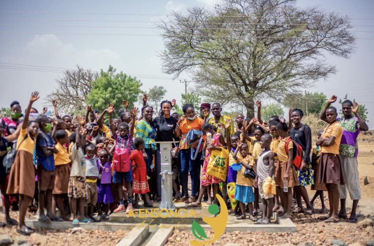 aensongahearts's tweet photo. Water is life, and clean water means health! Borehole drilled for the pupils and community of Ayopia primary school.
#Godfirst #A-ensongaHearts #Children #Goriko #Thejourneyremainsforward #humanitarian #AensongaHearts #Resilience #Change #smile #peace #love #Children #NGO https://t.co/4z54vJNTvG