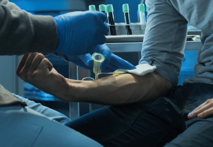 ILove_You_Dylan's tweet photo. Dylan O'Brien : hand veins https://t.co/qarRwwSjGK
