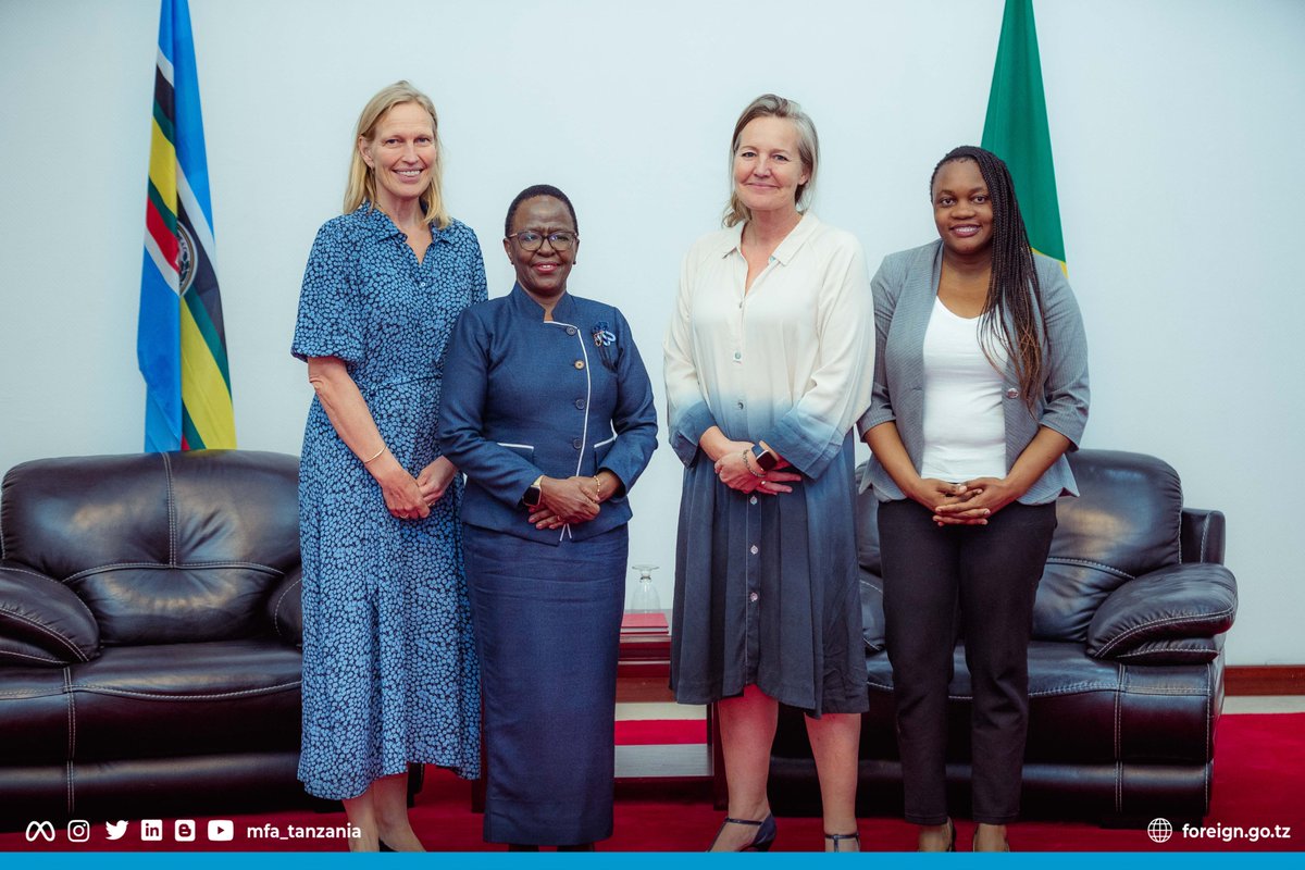 mfa_tanzania's tweet photo. Foreign Affairs & East African Cooperation Minister, @Amb_Mulamula met with the Danish Ambassador to URT, @DKAmbTanzania at the Ministry’s sub Office in Dar. Among others, they agreed to strengthen cooperation in blue economy & agriculture sectors. #mfaDK https://t.co/H1FRsvPlSQ
