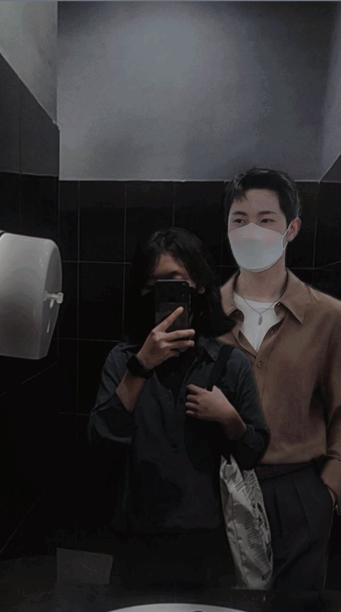 Abis bioskop date sama ayang renjun and couple ootd style. Fail karena kurang rapi tapi males ngedit ulang T__T

#NCTzenSelcaDay #NSD #NCTDREAM #RENJUN