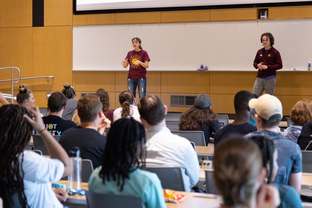 cmichSE's tweet photo. Earlier this week, Science &amp; Engineering Residential College (SERC) leaders welcomed this year's residents. Moving forward SERC residents will focus on events focused on academics, careers, diversity, social engagements, service, &amp; leadership. #CmichSE #CmichSERC #FireUpChips https://t.co/oolWZeLWVM