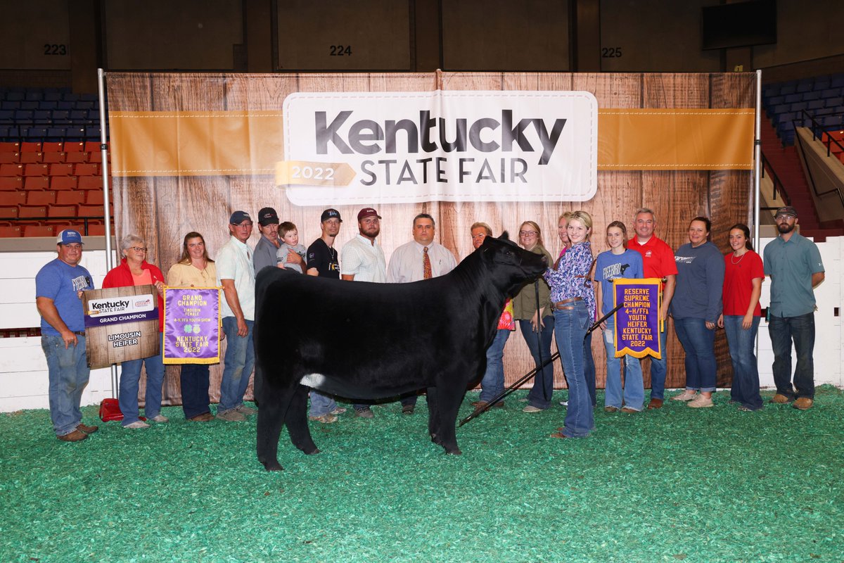 Limousin lands in the winners circle again! Congratulations to Makayla Massey on winning Reserve Supreme Champion Female and Grand Champion Limousin Female at the Kentucky State Fair 4-H/FFA Show. #LimousinProud

View show results here: nalf.org/shows/show-res…