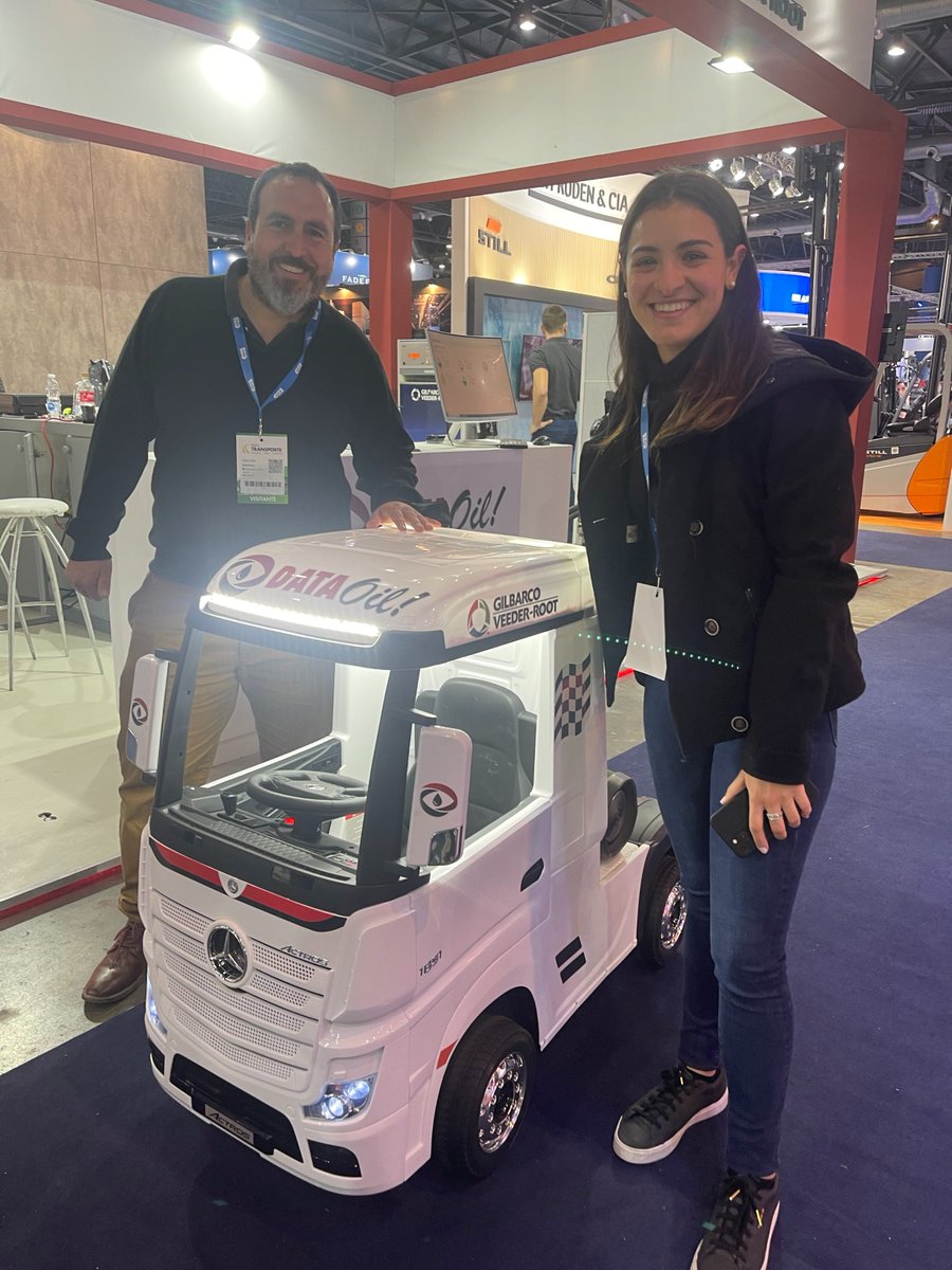 oil_srl's tweet photo. 🚛 Esto fue ExpoTransportes 2022 !🥇Agradecemos al Team Gilbarco por acompañarnos en el evento 🚛Expotransporte 2022. #OneTeam

#transporteylogística #transporteylogistica #expotransporte2022 #expologistik #expologistica #transporte #dataoil #gilbarcoveederroot #gilbarco https://t.co/G8Kt7lKJQ8