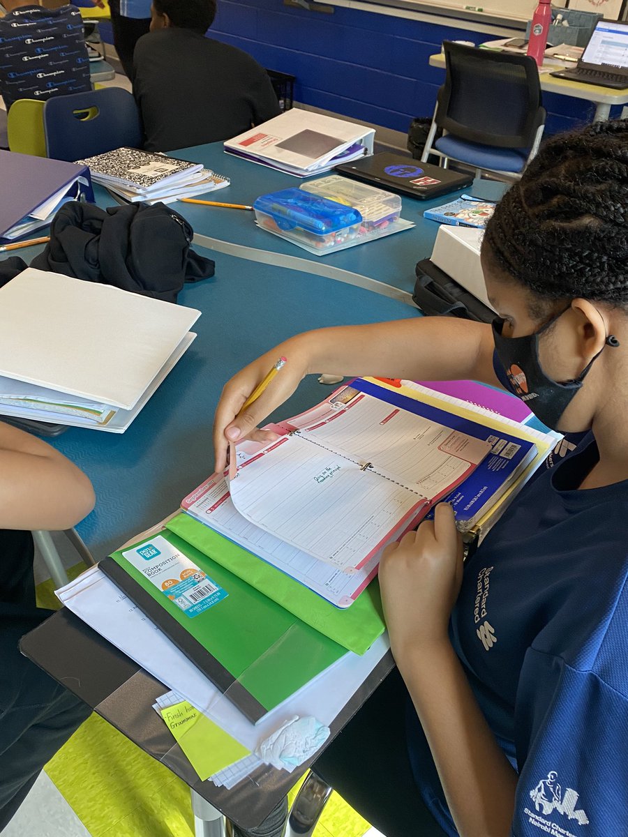 Steelersjodie's tweet image. I love 💗 being part of #FrameworkFridays @AVID4College @PHSchoolACPS  “That’s Me!” Thank you, Ms. Thaniel and #AVID8