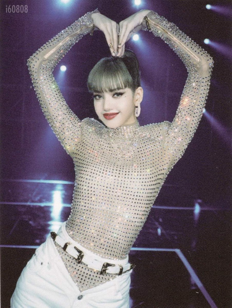 Một màn debut solo quá thành công, mọi người tự hào về chị nhiều lắm. Đối với mình Lisa là phiên bản hoàn hảo nhất từ trước đến nay ❤

ONE YEAR OF LALISA
#LALISA1stAnniversary
#LISA #MONEY
#세상에게알려_라리사_일주년