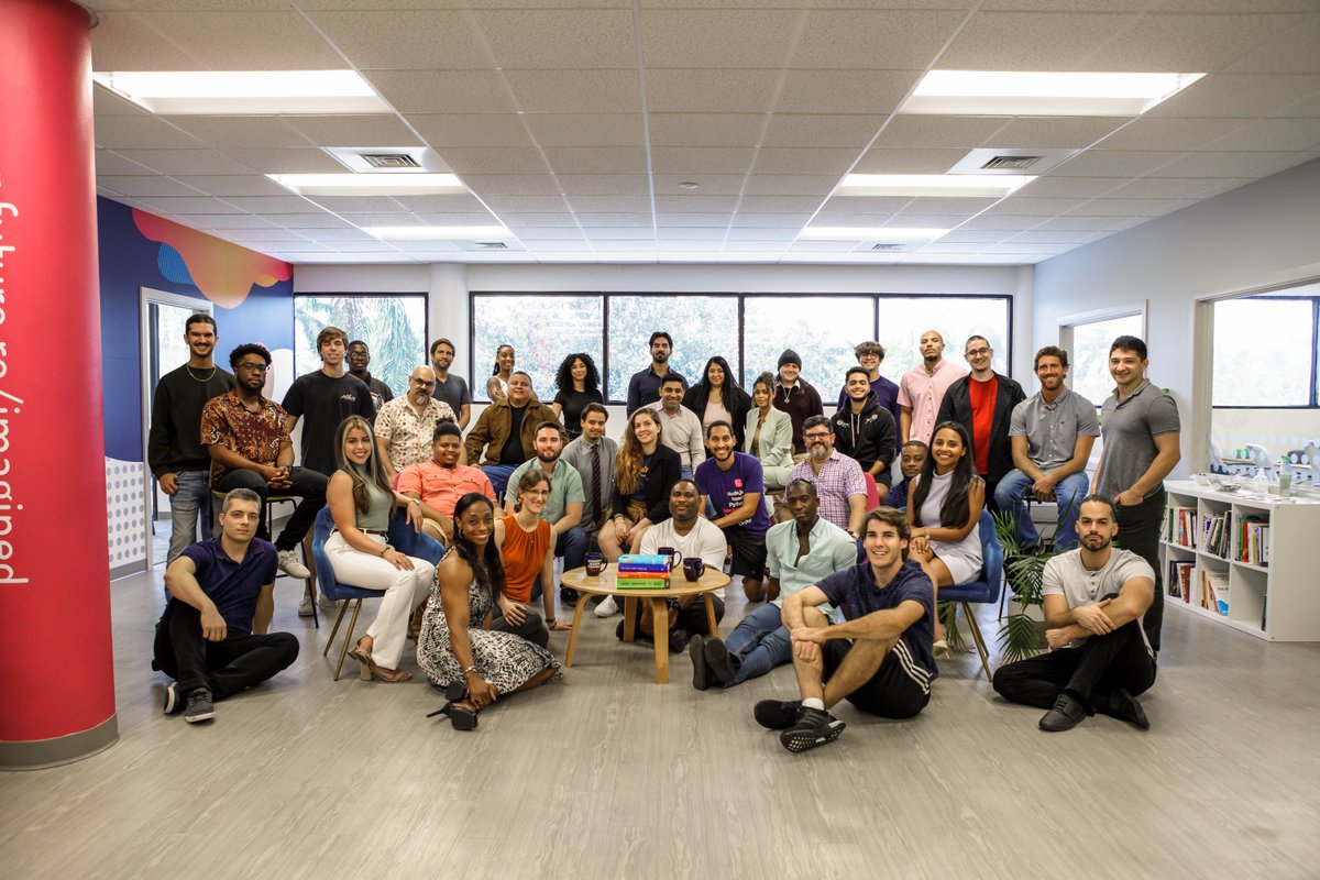 BocaCode's tweet photo. Mark your calendars for these dates: 

💛 SEPT 14 | Student Final Presentation - https://t.co/aKEz5wbkXT

💛 SEPT 15 | Virtual Hiring Fair - https://t.co/4ZsTx2znDh

💛 SEPT 16 | In-Person Hiring Fair - https://t.co/SUPeM0rmbC https://t.co/cf23HjIVRa
