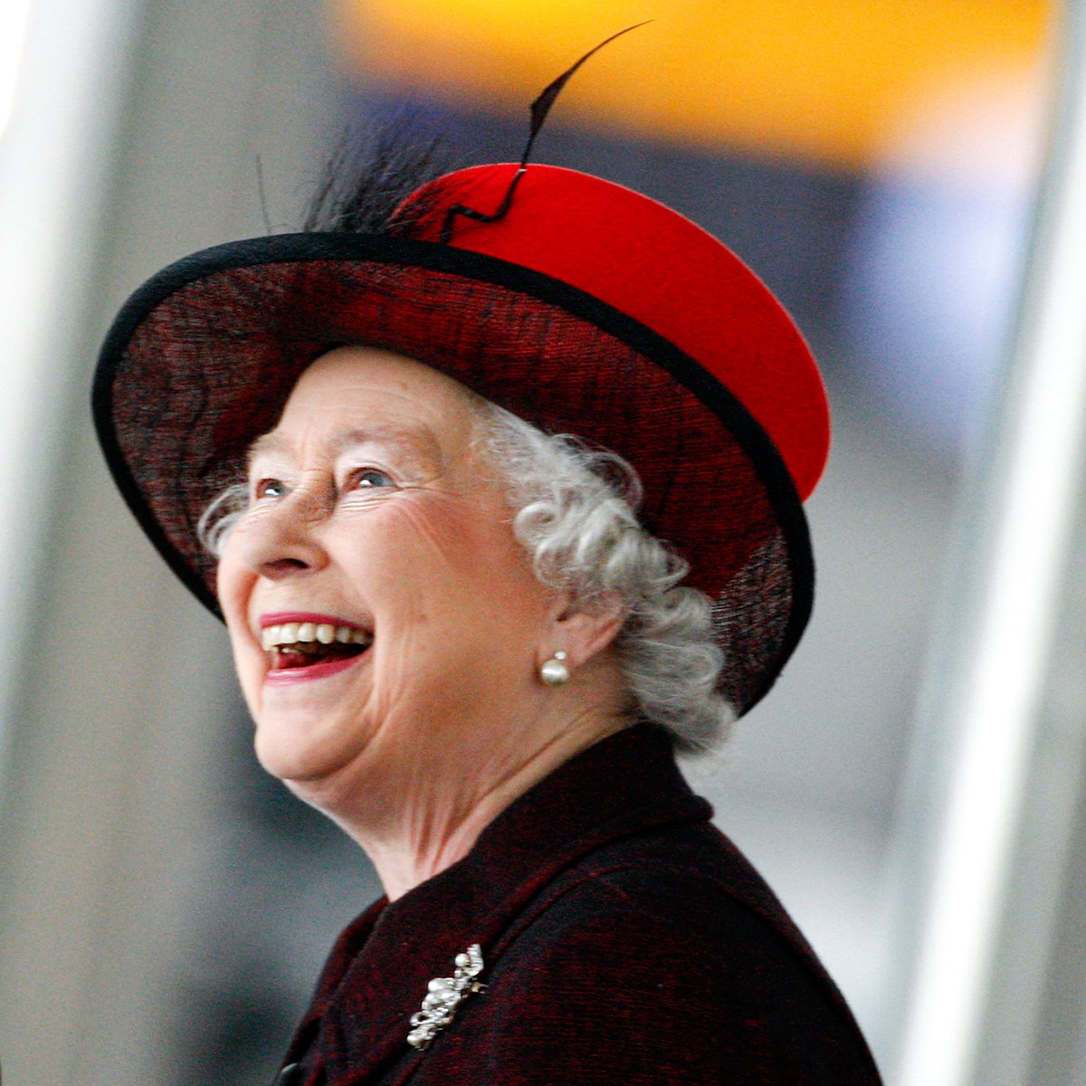 bedguru's tweet photo. We are saddened to hear about the passing of Her Majesty Queen Elizabeth II.

After 70 years of wonderful service to our country and the Commonwealth, we offer our sincere condolences to The Royal Family and everyone around the world mourning her loss. https://t.co/SY0LWv3rOG