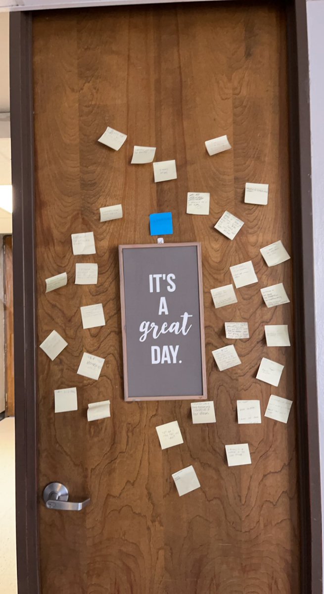 MissReedSS's tweet photo. it’s a GREAT day to learn about perspective and respecting others opinions and differences! From would you rather have chips or ice cream to more impactful opinions, we are learning to respect them all! @ISDSocStudies @ISDSchools https://t.co/vAijJOGFgz