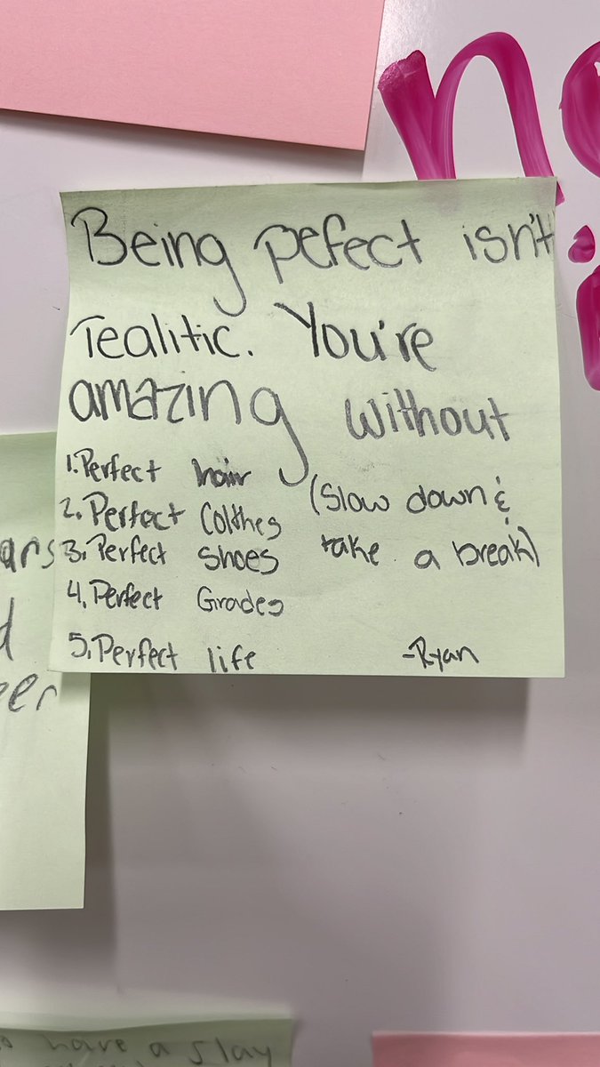 KingwoodMSDrama's tweet photo. New week, new #EncouragementThatSticks in #KMSTheatre—this time, on #FamFriday! 🎭❤️🐾So blessed by the joyful spirit of my Ss!! #KMS1ofaKIND #KMSCougarPride https://t.co/r0ootFlHxZ