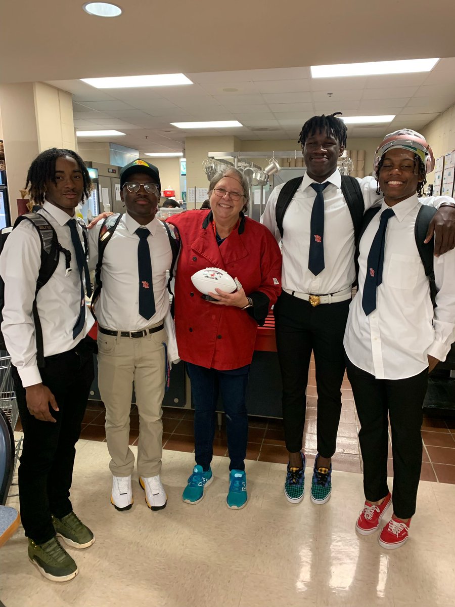 TRRoughRiderFB's tweet photo. Ms. Coleman is the TR Football Teacher of the Week! ๐๐ผ๐๐ผ๐๐ผ
Thank you for all that you do!
@DontaySeay @BryanRhoder @official_dcole https://t.co/Yt7O2IHZlq