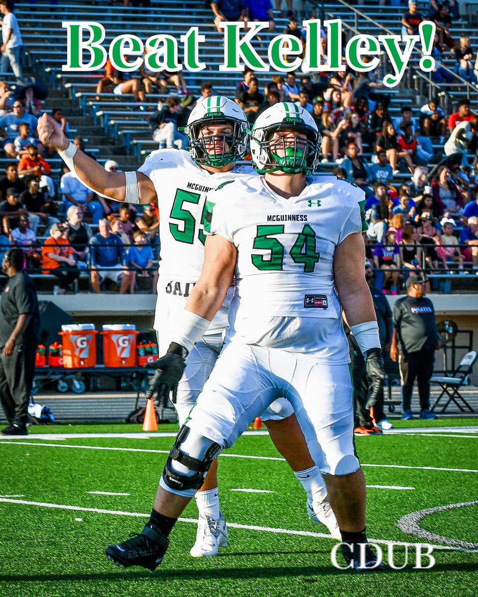 CDubPhoto405's tweet photo. Game day! Beat Kelley….. @BMCHS_FT #bmchs #bmchsokc #bmchsfootball #letsgoirish☘️ #football #highschoolfootball #oklahoma #highschoolfootball #sportsphotography #cdubphotography https://t.co/H488mpeD3s