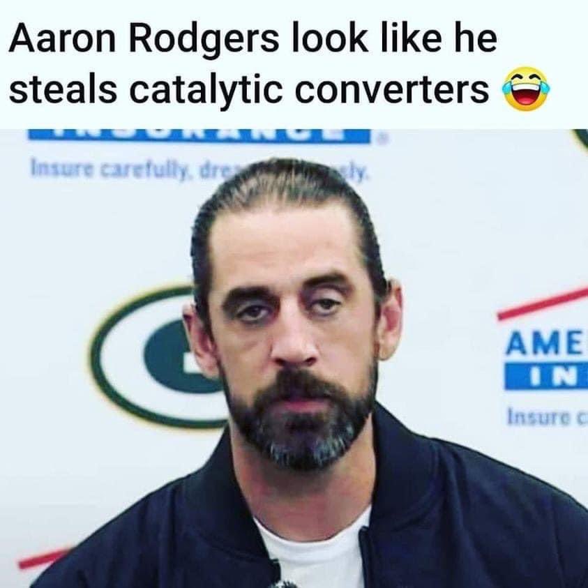 themanwho66's tweet photo. ๐คฃ #nfl #puckthefackers #OnePride https://t.co/Cu5Qqx3rqp