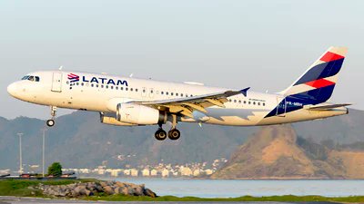 dgaviacion_'s tweet photo. ⚠️ De acuerdo con las autoridades las aerolíneas que cubrirán los vuelos entre Colombia y Venezuela serán Avianca, Latam, Wingo y Avior Airlines la aerolínea Laser Airlines se encuentra en revisión.

Las aerolíneas esperan en NOTAM del INAC que debería salir hoy. https://t.co/IlUE1nmaYN