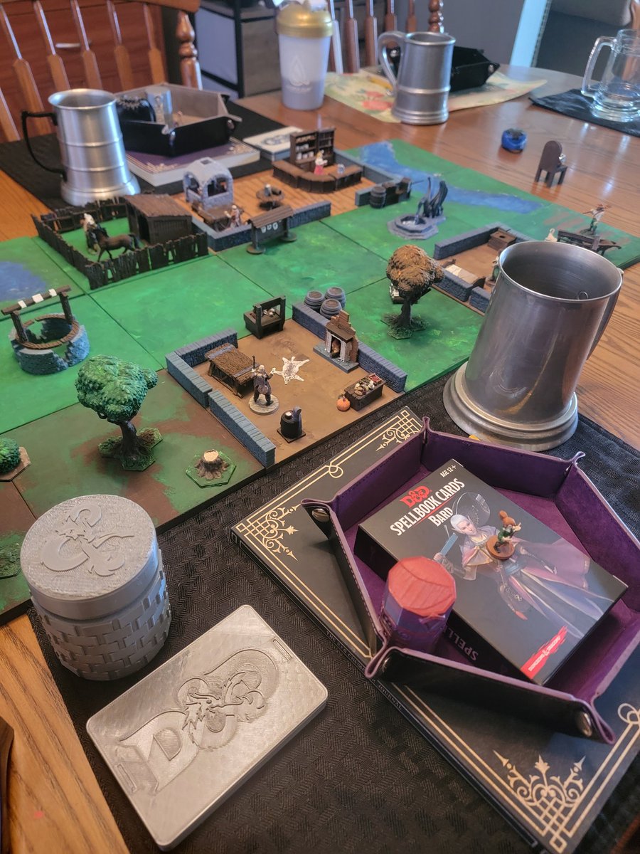 mrslethalncute's tweet photo. Playing my first session of @Wizards_DnD . I 3d printed and painted everything (monsters are off board but i have a lot). Hand made DM board too. Excited to play!! https://t.co/MMuPlp1WFX