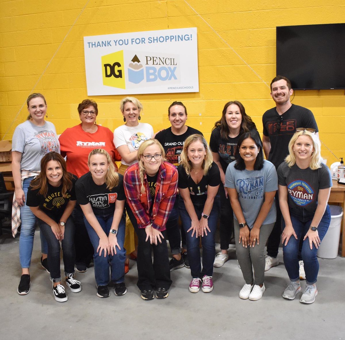 PENCIL4Schools's tweet photo. #FBF to all the preparation that went into the opening of our new Antioch #DGPENCILBox store. Special thank you to the #RymanHospitality volunteers, who came out last month, to sort and package supplies for the new store. The group also made a variety of fall favorites die cuts. https://t.co/BGdCFAapQJ