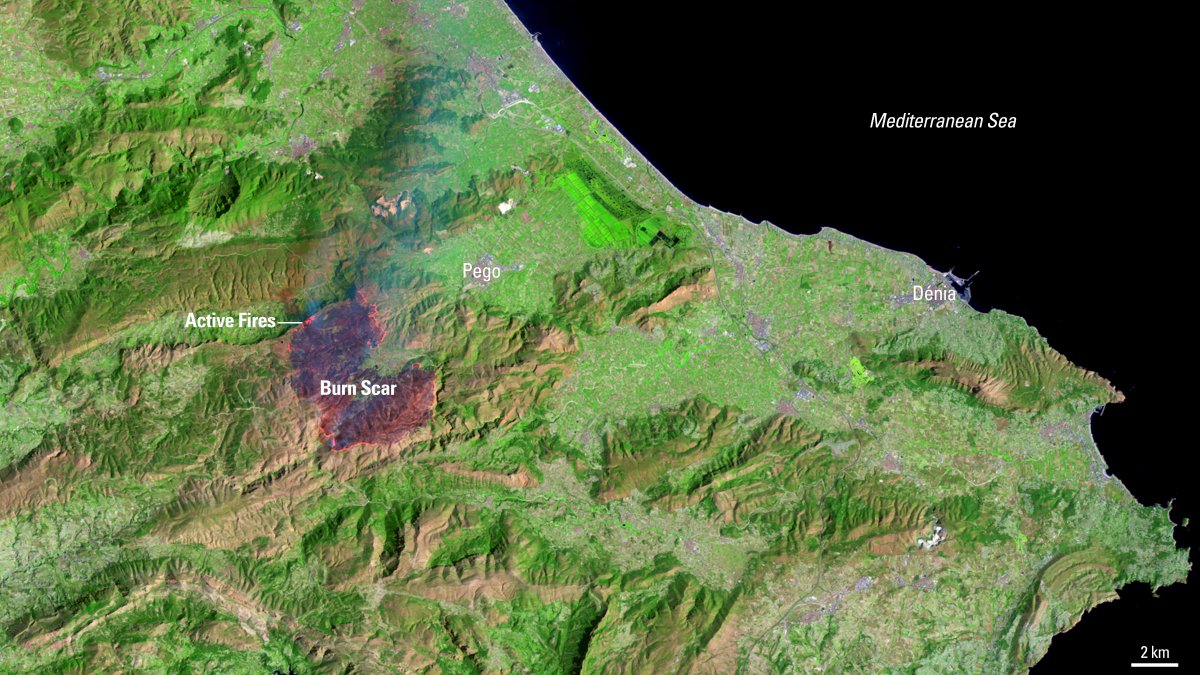 USGS's tweet photo. Read about the Landsat 9 satellite transition from NASA to USGS, the expansion of Landsat science products and more in the September edition of the Latest in Landsat Newsletter: https://t.co/3ObIkcpelF
#Landsat #LCMAP #Wildfires #Water
🛰️🌎💧🔥🗺️ https://t.co/PmFj4FuMsW