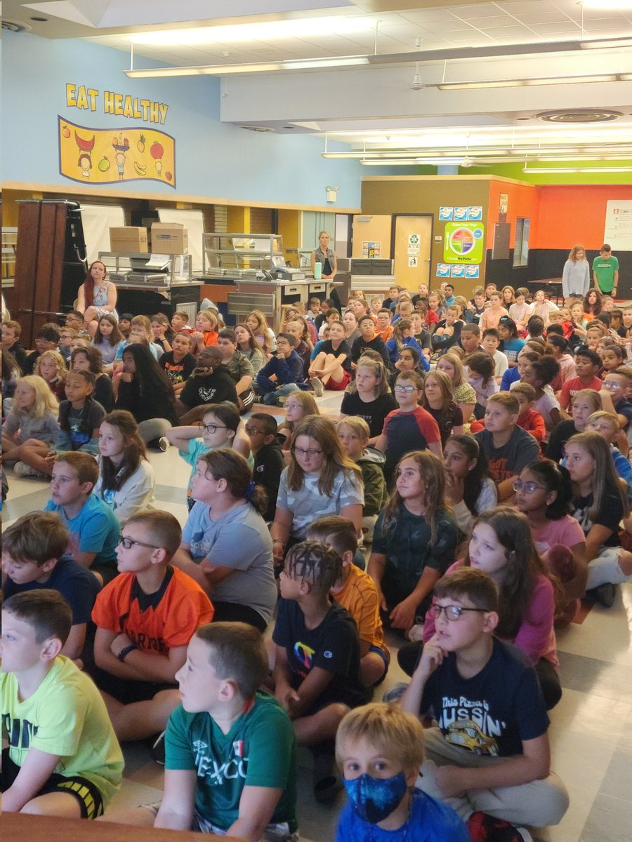 PWintermediate's tweet photo. This week we held our welcome back assemblies! The kiddos were so excited to learn of so many new things happening around our building! https://t.co/PwD0GqbXmH