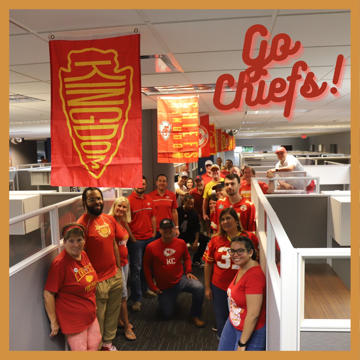 Happy Red Friday Chiefs Kingdom!  Today we celebrated with the hanging of Project Manager Joe Haney's collection of Red Friday Flags. Each year the Chiefs partner with the Ronald McDonald House Charities of Kansas City to offer a new flag
#RedFriday #Chiefs #ChiefsKingdom #rmhckc