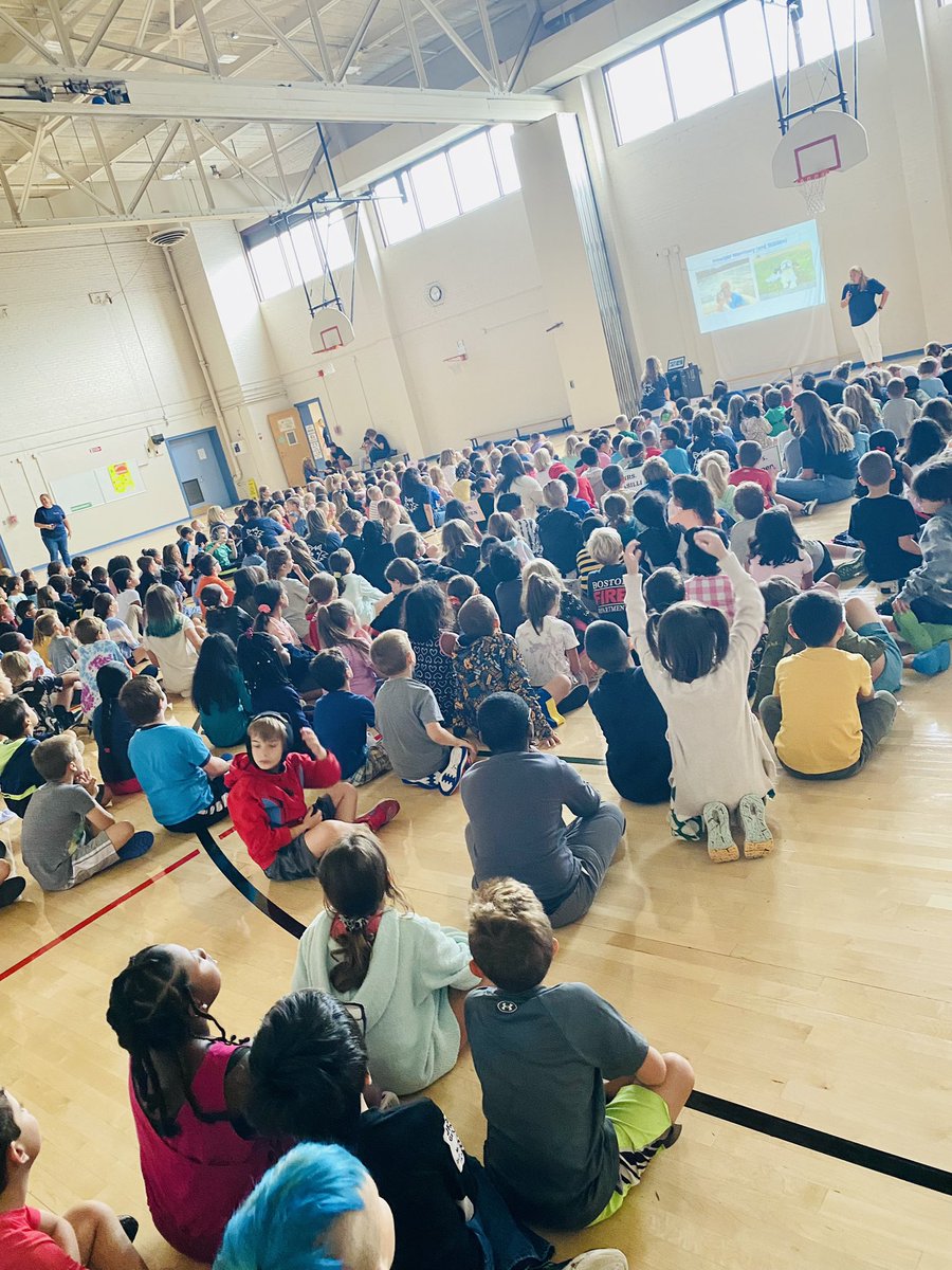 Stephanie Moore tweet media