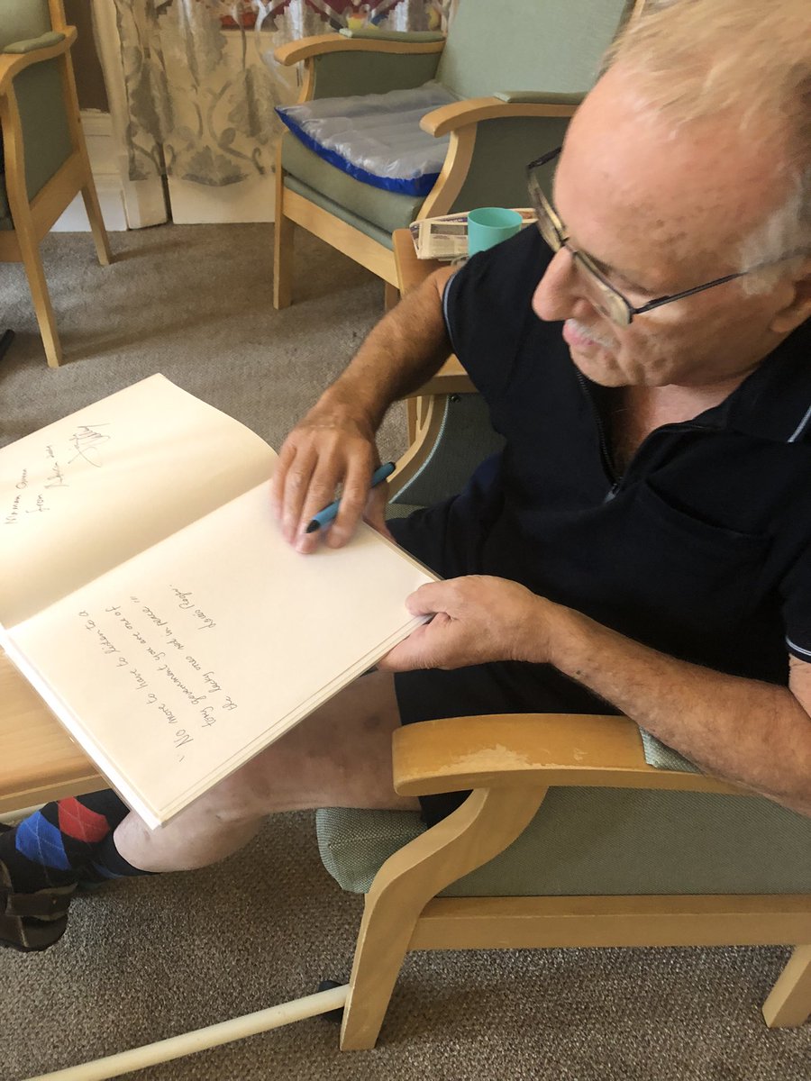 HectorHouse7's tweet photo. Book of condolences by Hector House and Pied Piper Nursery in memory of HRH @scottishcare @HeatherGMolloy @nhsggcchc @DrDMacaskill https://t.co/a7Pm8xbBHe