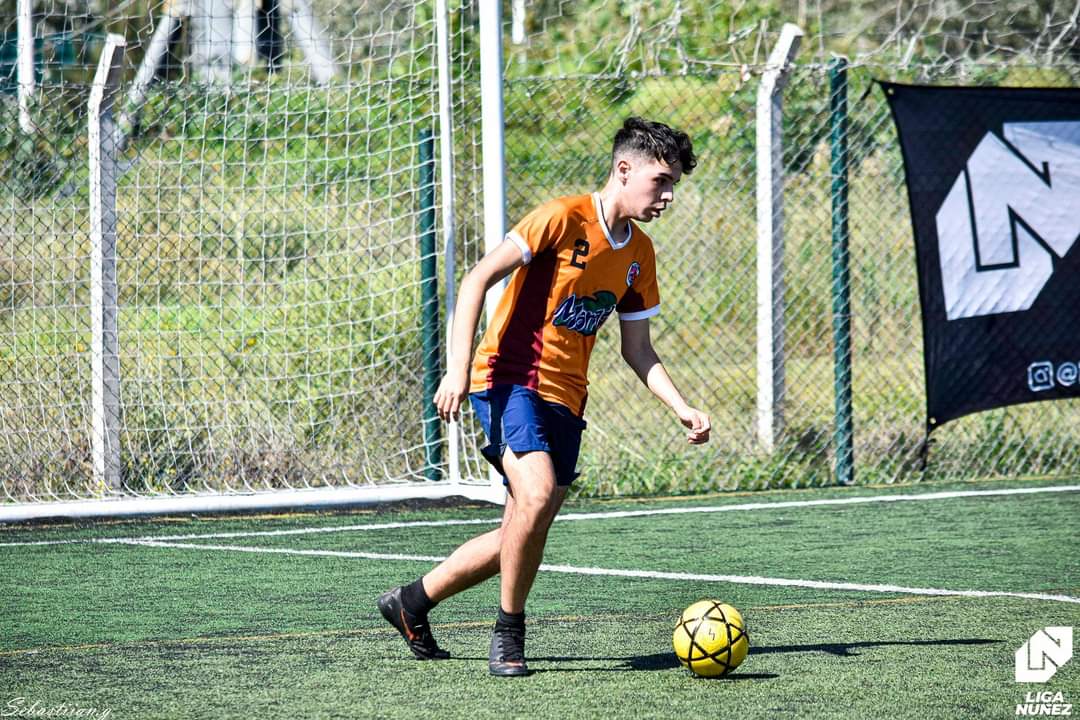 barryneta420's tweet photo. Dale que hoy juega BARRYNETA!!!
🟠🔴🟠
#MatchDay #GoBarry https://t.co/y0BzD8obrx