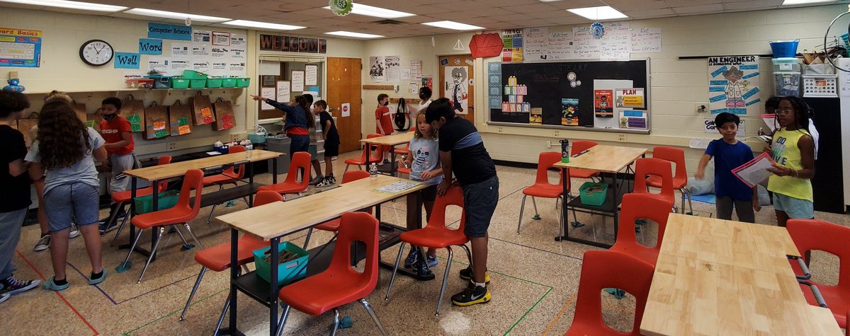 CrystalWill89's tweet photo. This week our 3rd, 4th, &amp; 5th graders have been showing off their STEM vocabulary skills with the STEM Vocabulary Scavenger Hunt Bingo from @VivifySTEM. They have LOVED it and it's been a great review and these groups have earned the scientist brag tag. #dedicateddavisdragons https://t.co/zzApXJtorI