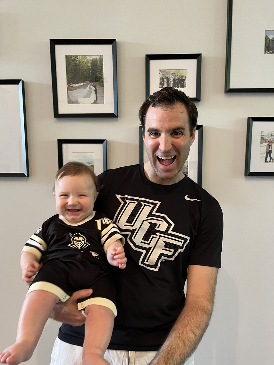 UCFpilot's tweet photo. Updateβ¦grandma arriving soon #babydrip https://t.co/DdpKMz5I8W