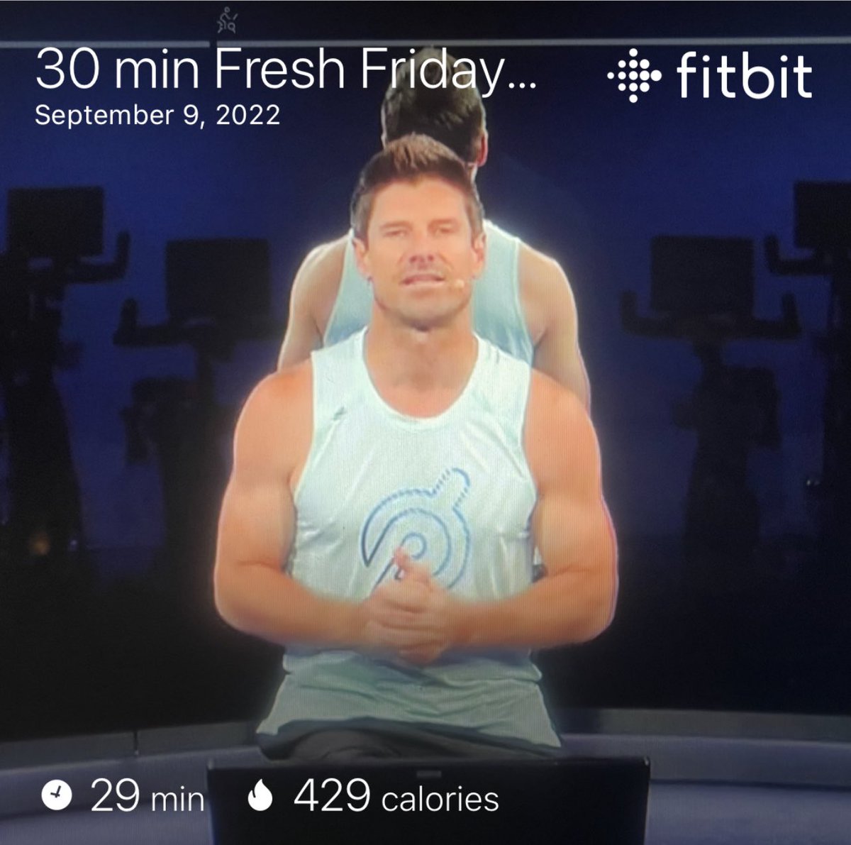 SpartyHawkCache's tweet photo. “Music From A Different Generation.” 🎤
(WEIGHT: 203.5 LBS)
(TEMP: bedroom climate)
(EXERTION: 30 mins on @onepeloton Fresh Friday Ride w/ @Denis__Morton)
(Old school bars pre Hip Hop & Rap.)
#FriHaze #FriYay #Fries 🍟 https://t.co/cehpeltIeB