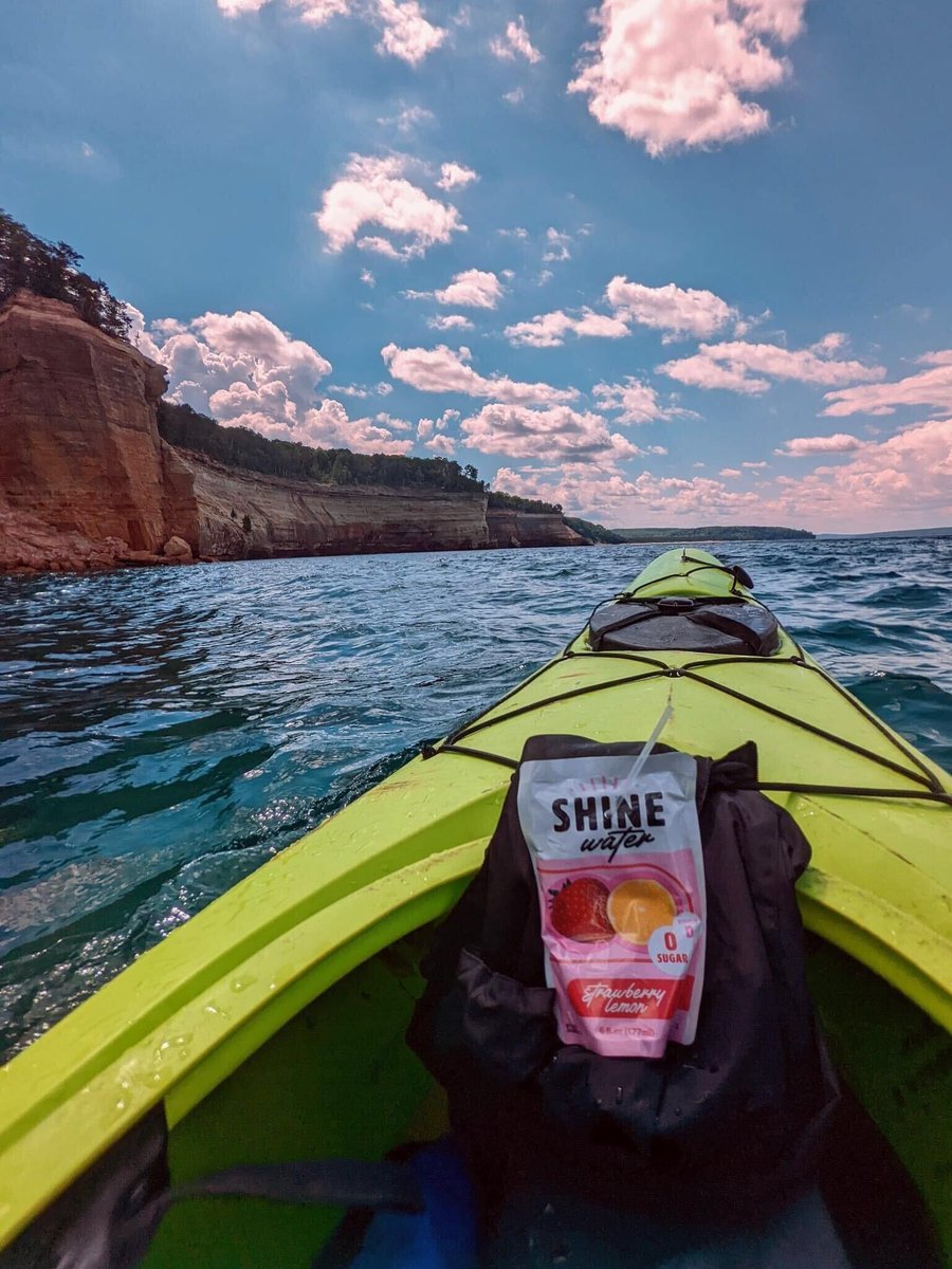DrinkShineWater's tweet photo. Is there anything better than #ShineWater on a sunny day?☀️
The answer is yes, ShineWater... in a pouch! Get your adventure on with a kayaking essential.
#monday #sunshineinapouch #drinkshinewater #zerosugar #vitamind #zinc #electrolytes #lowcalorie #wellness #drinks https://t.co/znguD5dSRc