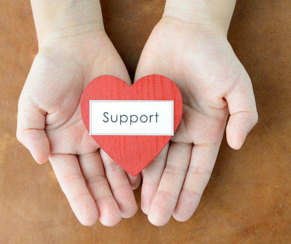 EndometriosisUK's tweet photo. Our helpline will be open this Sunday from 10am -12pm and 7 pm-8:30 pm. 
Details of all our support services, including our local groups, our webchat and online community can be found here https://t.co/jTHWYaWG6m #endometriosis https://t.co/E07YQLqiOj