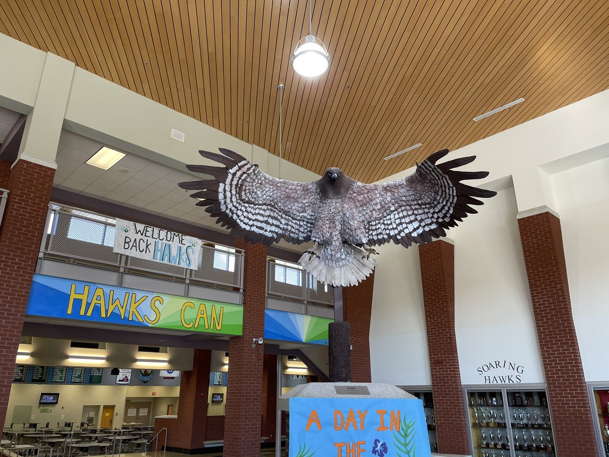 Just kicked off my Fall 2022 Tour with a visit to the Hanover High School Bands and their fantastic director, Vincent Guzman. Go Hawks!
@HanoverHawksABC