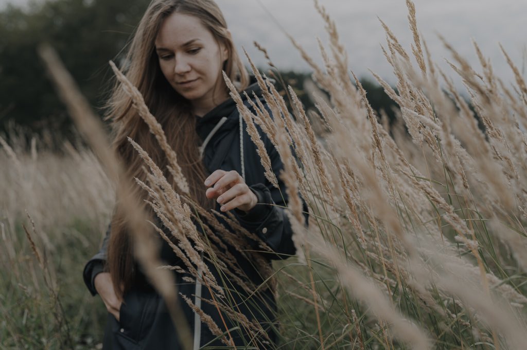 Every autumn I need time to adapt) So I spend all my free time sleeping and freezing 😅🧡